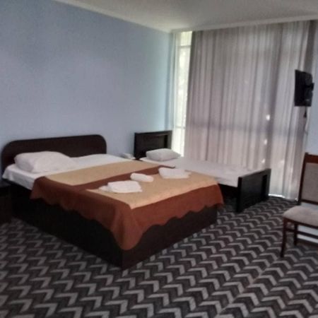 Hotel Georgia Tbiliszi Kültér fotó